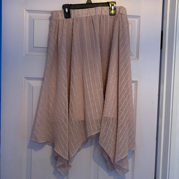 Dresses & Skirts - Pink Swiss Dot Midi Skirt